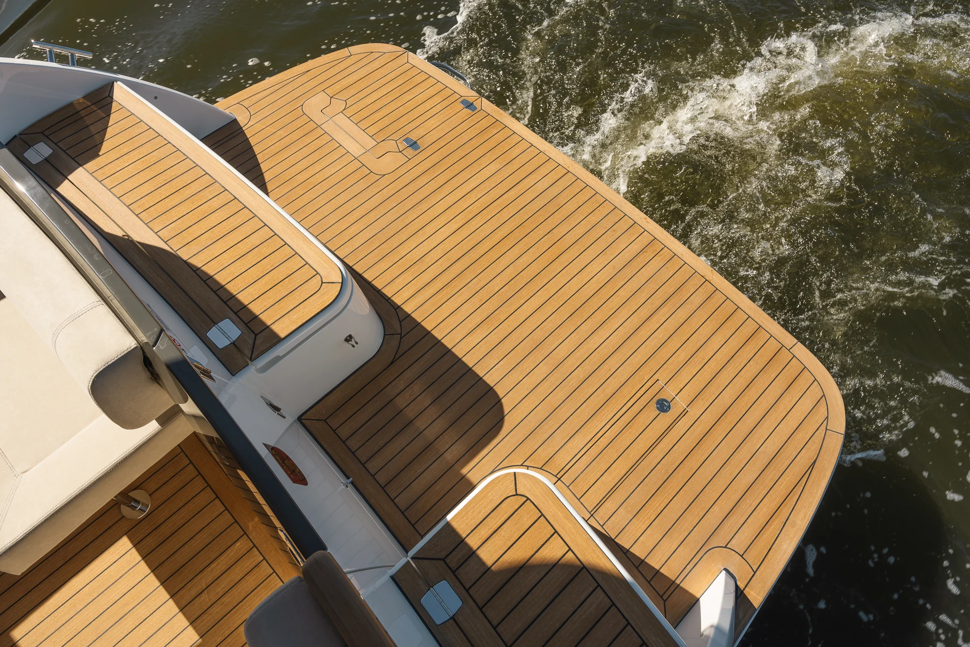 MAREX 310 roof and deck arrangement More freedom for 2026