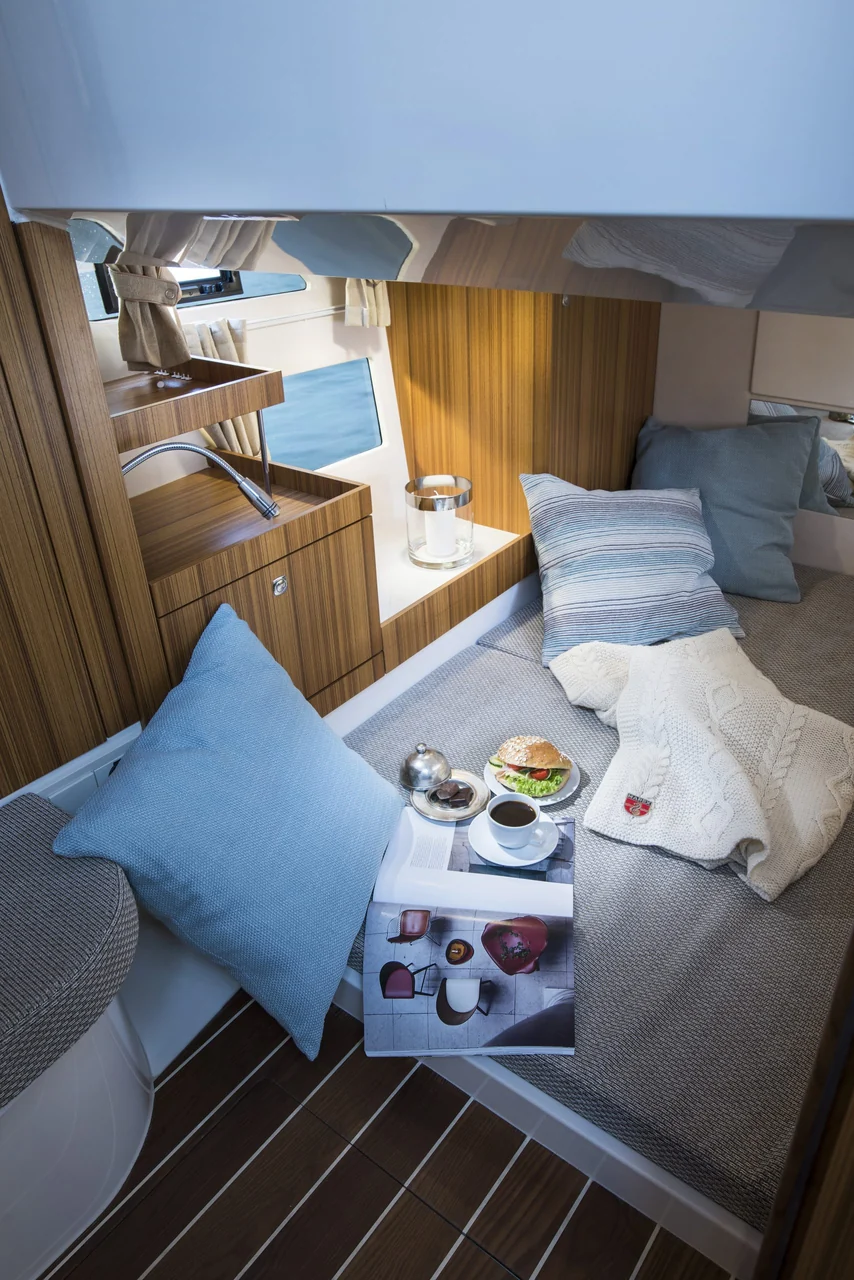 MAREX 310 spacious bathroom Proper family bathroom Private midship cabin