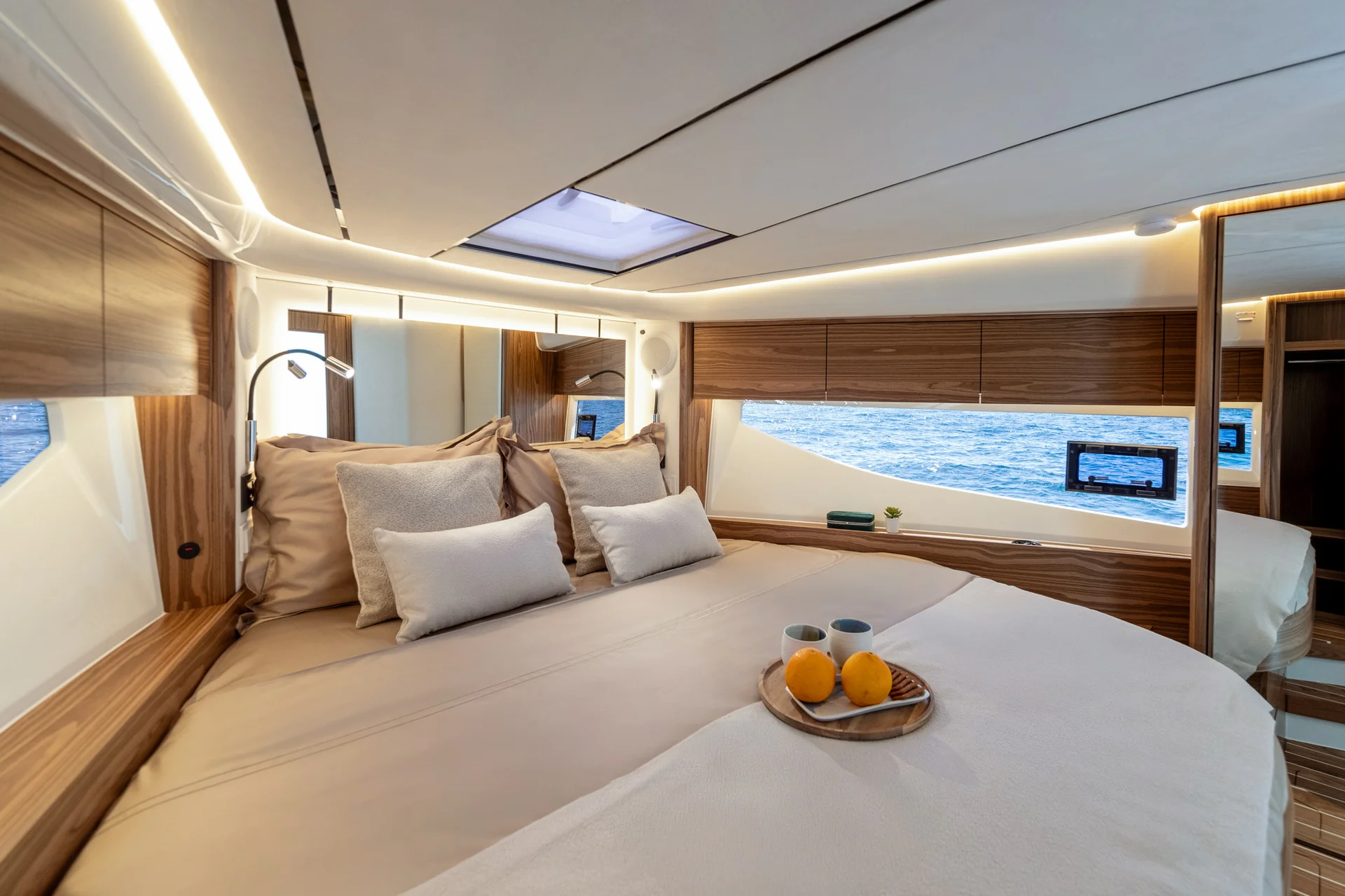 MAREX 390 Two generous cabins