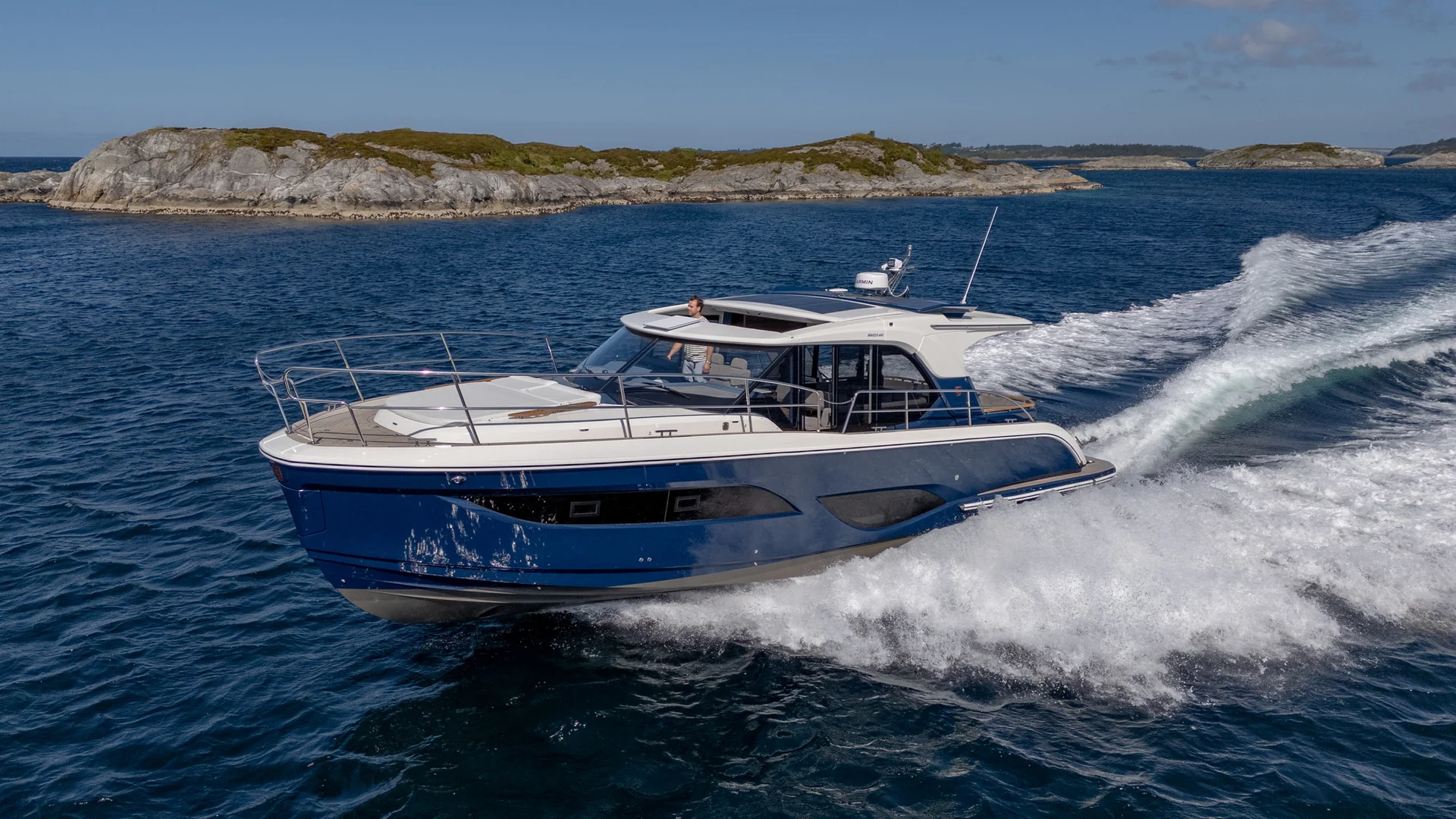 MAREX 440 Scandinavia exterior photograph 8