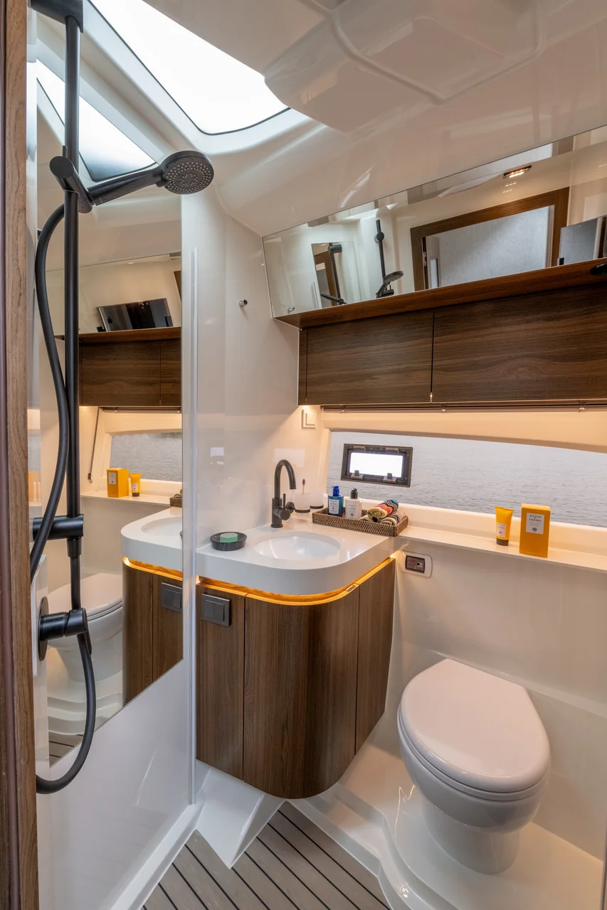 MAREX 440 Scandinavia interior photograph 33