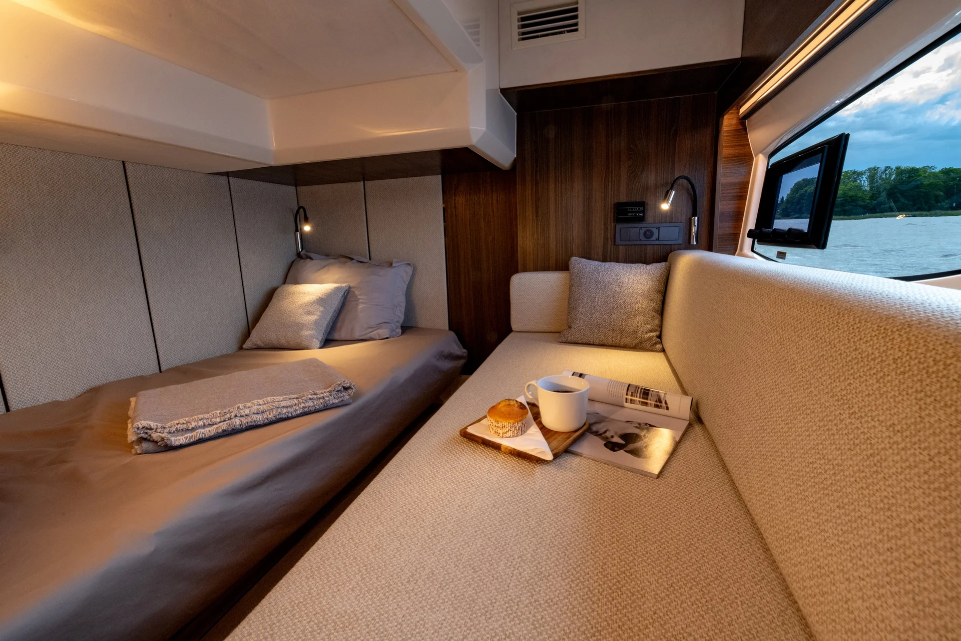 MAREX 440 Scandinavia interior photograph 34