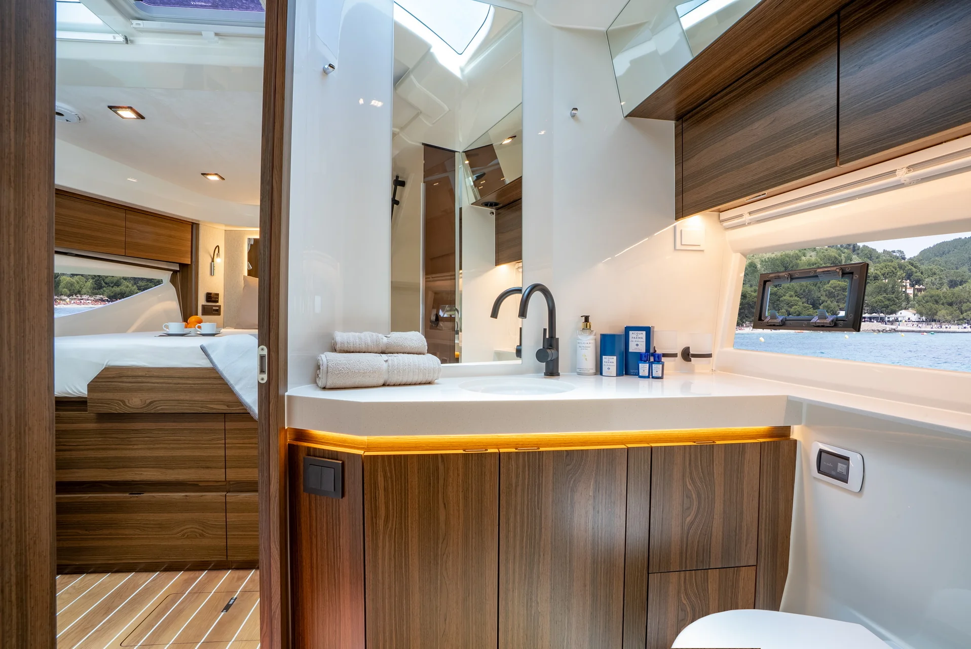 MAREX 440 Scandinavia interior photograph 36