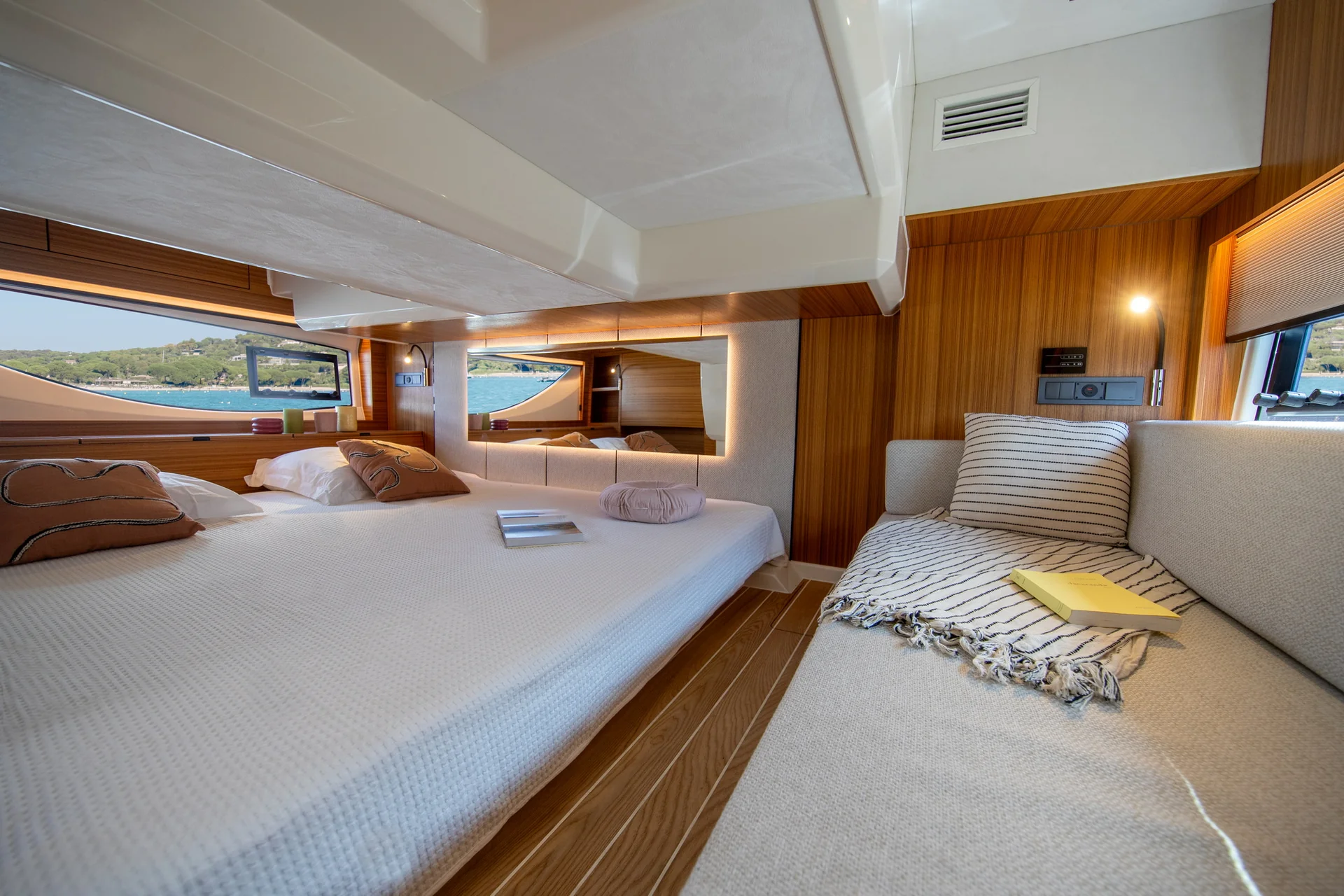 MAREX 440 Scandinavia interior photograph 39