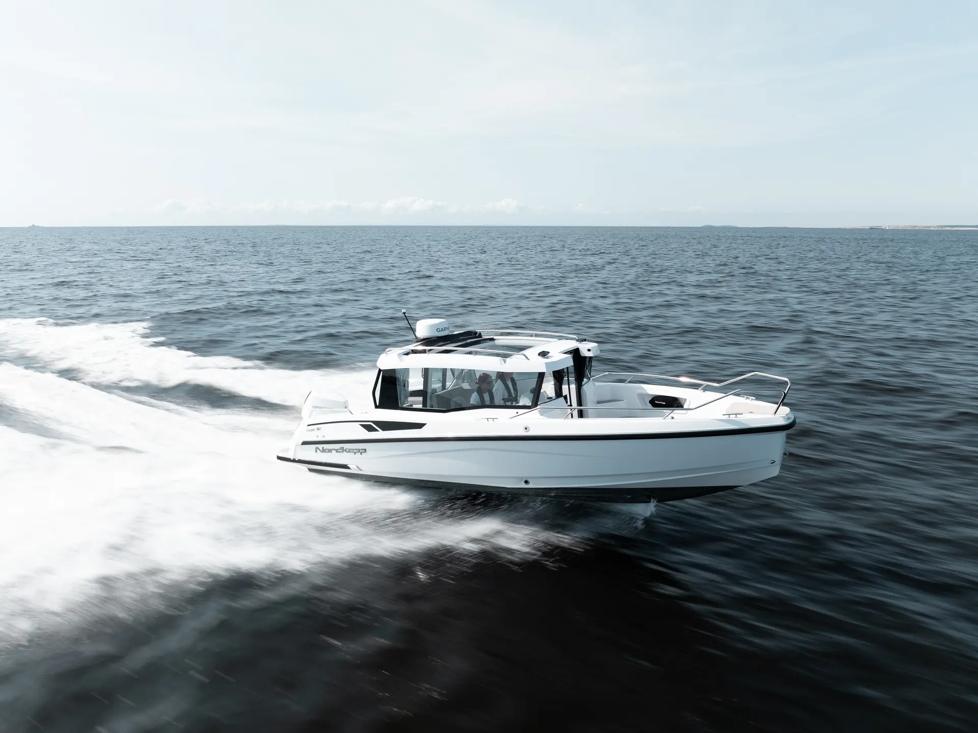 Coupe 780 open-sea control