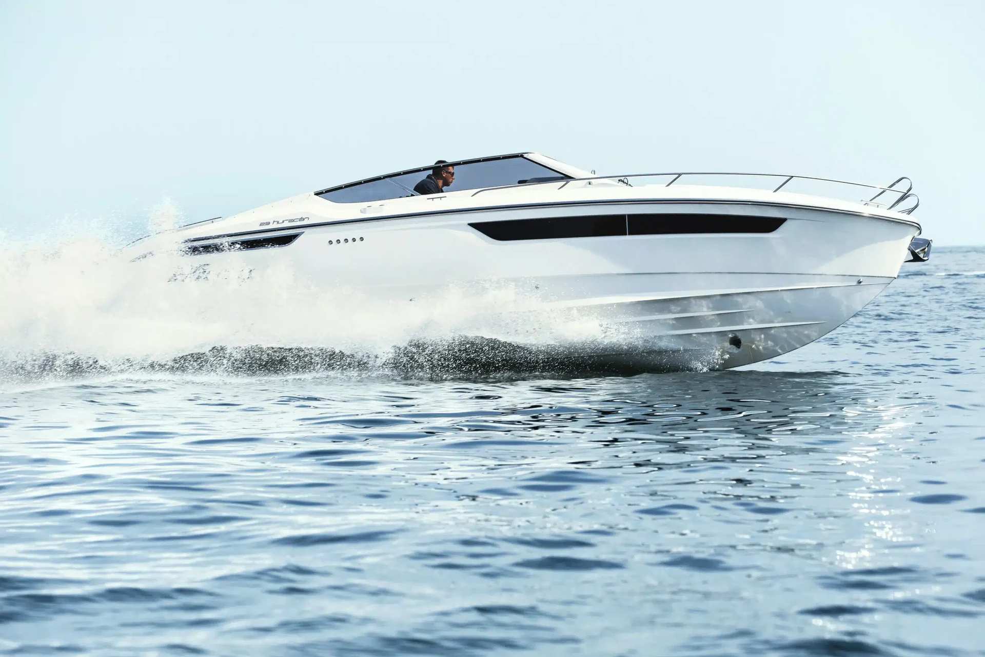 WINDY 29 HURACÁN exterior 6
